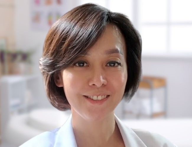 dr. Ivana Sugiarto, M.Biomed, Sp.KK Dokter Kulit Surabaya : Gambar dari Caterpillarchildrenclinic Site