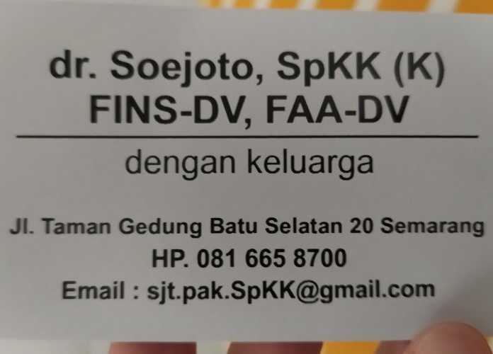 dr. Soejoto SpKKK (K) FINS DV FAA DV Dokter Kulit Semarang : Gambar dari Google