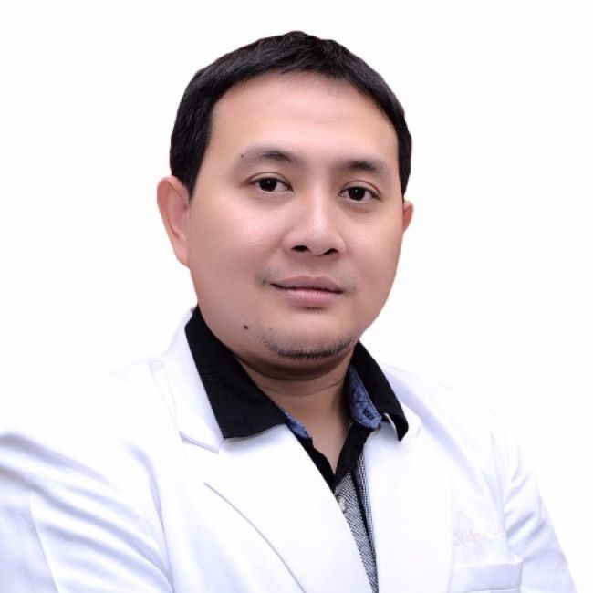 dr. Adi Sp.KK Dokter Kulit Bekasi : Gambar dari Derven Dermatology Clinic Site