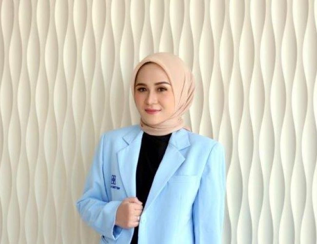 dr. Adniana Nareswari, Sp.DV Dokter Kulit Solo : Gambar dari Tribun Health