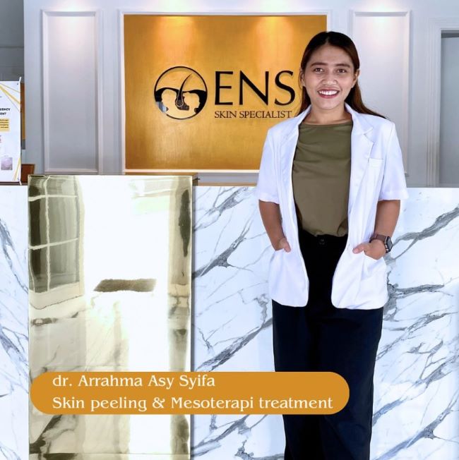 dr. Arrahma Asy Syifa Dokter Kulit Magelang : Gambar dari ENS Clinic Instagram