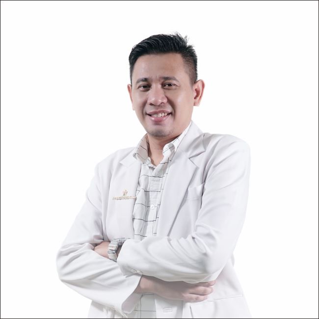 dr. Henky Yoga P,M.Kes,Sp.KK Dokter Kulit Kudus : Gambar dari Google