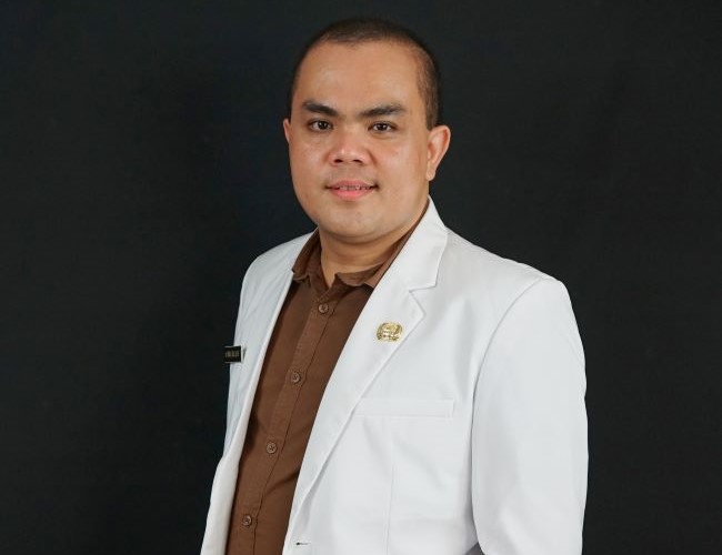 dr. Ismail, SpKK Dokter Kulit Balikpapan : Gambar dari Google