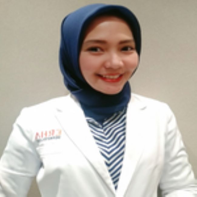 dr. Puteri Banyumas Widaninggar Dokter Kulit Samarinda : Gambar dari Erha Clinic Site