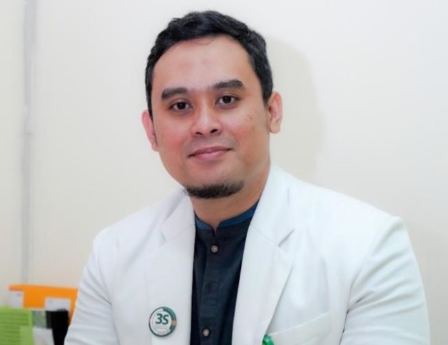 dr. Yoga Hadi Nugroho Sp.DV Dokter Kulit Tangerang : Gambar dari Info Tangerang