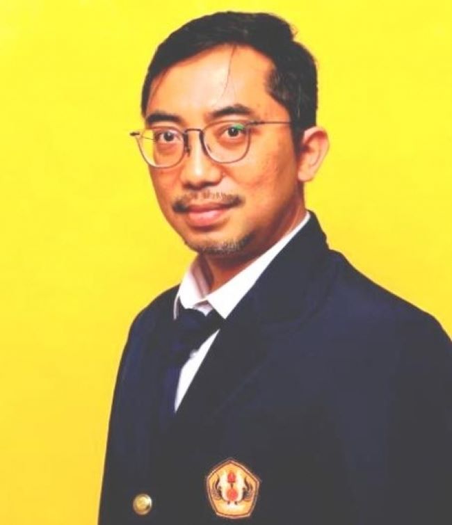 dr. Achmad Adam, Sp.BS.(K) Dokter Saraf di Bandung : Gambar dari FK Unpad Site