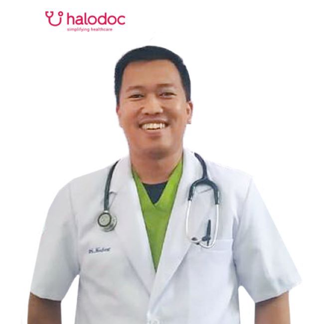 drh. Huibert Hendrian Umboh Dokter Hewan Pontianak - aphoto by halodoc