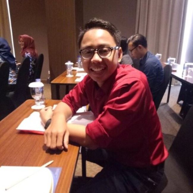 drh. Stefanus Morgan Dokter Hewan Bogor : Gambar dari Linkedin