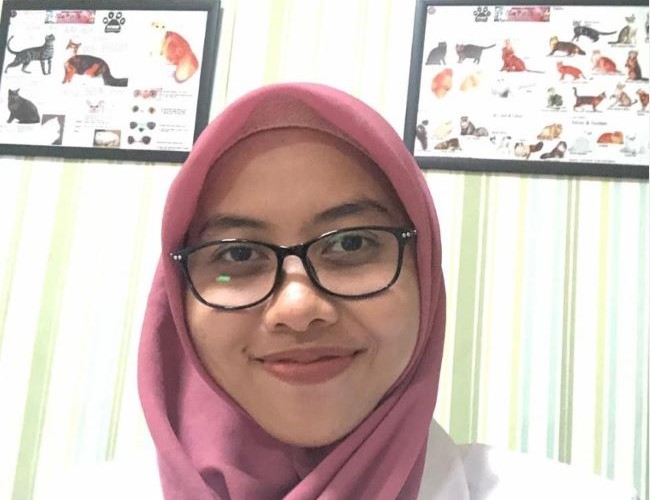 drh. Winni Aprianti Dokter Hewan Pontianak : Gambar dari 822 Vet Care Instagram